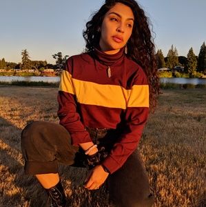 maroon long sleeve turtleneck VINTAGE